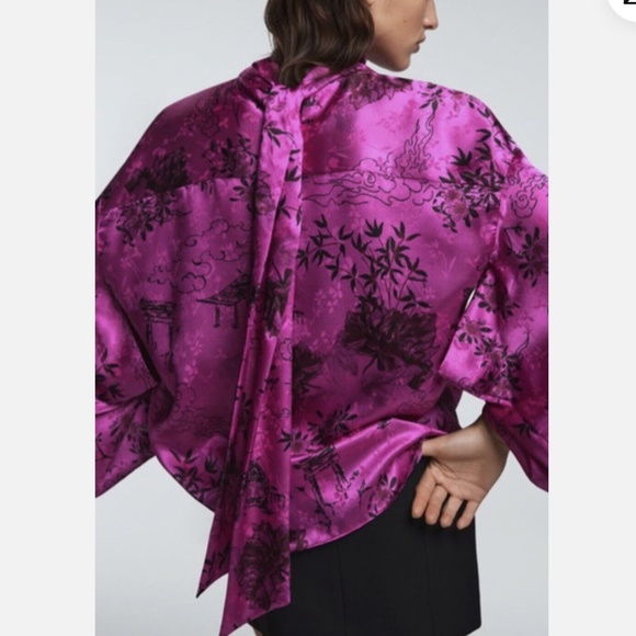 NWT, ZARA PRINTED JFUSHIA ACQUARD BLOUSE, S - Picture 4 of 9